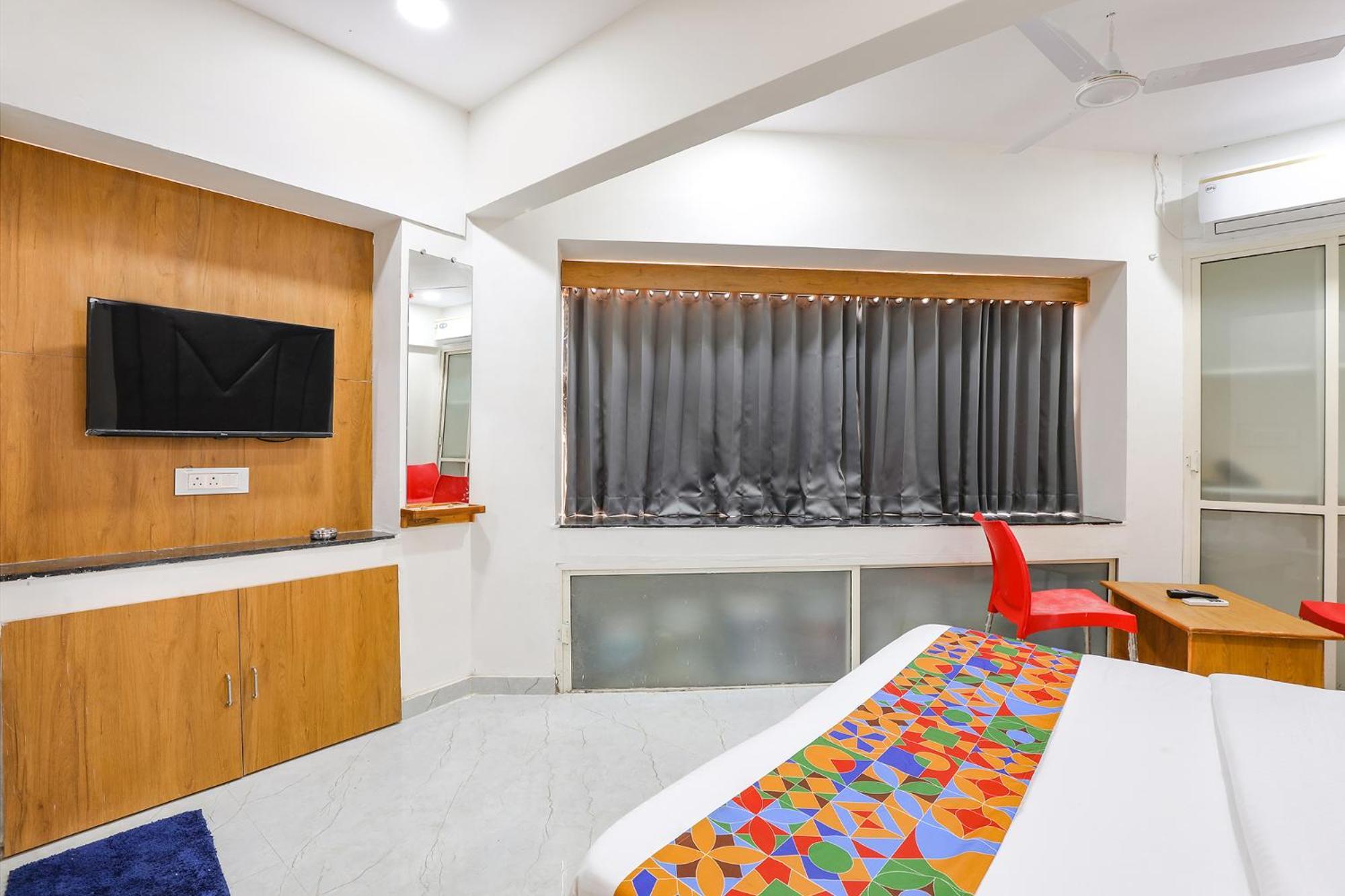 Fabhotel Crystal I - Gandhinagar Zewnętrze zdjęcie